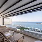 Soleluna 2-on The Beach-hot Tub-smart Appartement