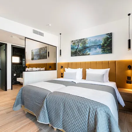 Daire Soleluna 2-on The Beach-hot Tub-smart İstanköy