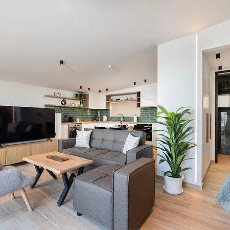 Soleluna 2-on The Beach-hot Tub-smart شقة *