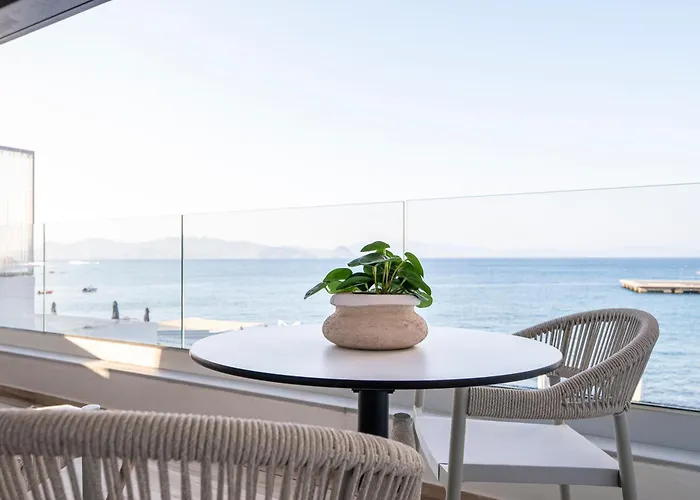 شقة Soleluna 2-on The Beach-hot Tub-smart *