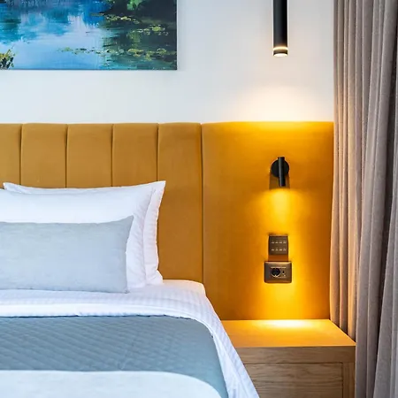 Soleluna 2-on The Beach-hot Tub-smart Appartamento Città di Kos