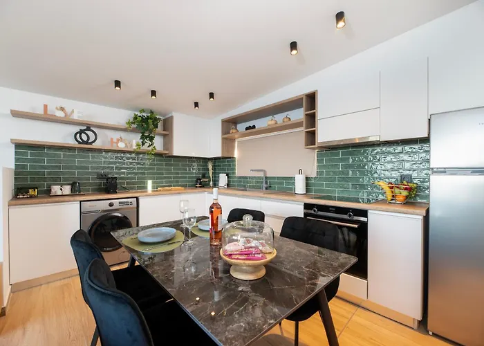 Soleluna 2-on The Beach-hot Tub-smart דירה העיירה קוס